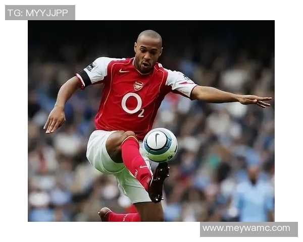 矮后卫足球明星的传奇故事与他们在赛场上的精彩表现